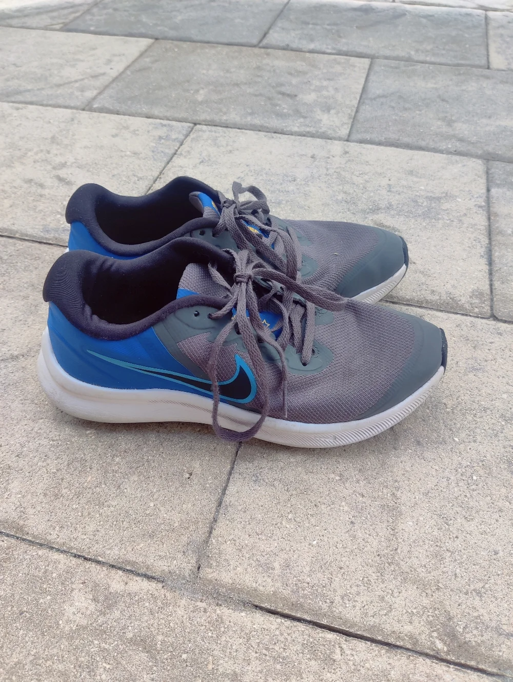 Nike Gray and Blue  Running Shoes